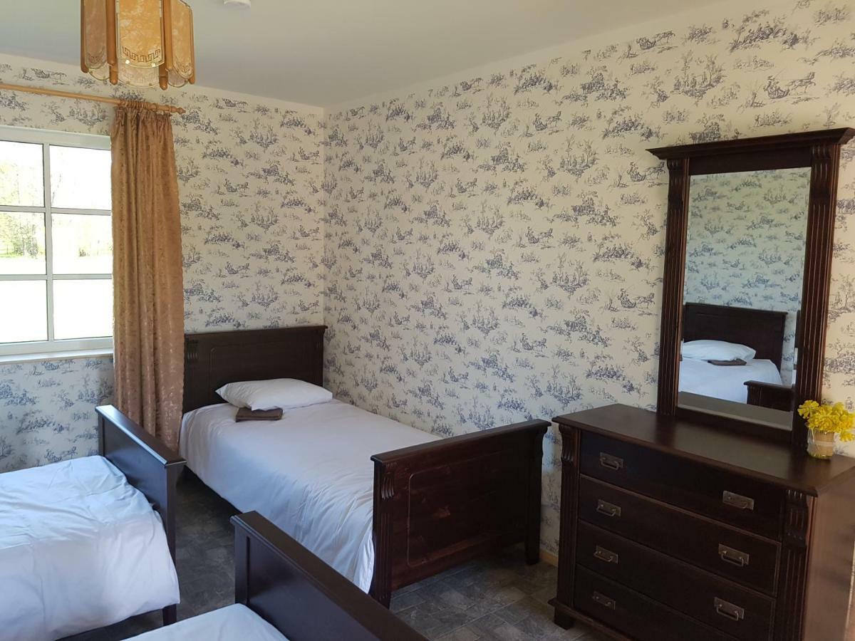 Risti Kodumajutus Apartment Lemsi Ngoại thất bức ảnh